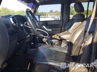 Zdjęcie 7 z 13 samochodu: 2013 JEEP WRANGLER UNLIMITED SAHARA VIN:1C4BJWEG4DL526862 - miniatura