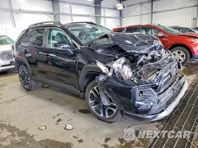 Czwarte zdjęcie samochodu z boku: 2019 TOYOTA RAV4 ADVENTURE VIN:2T3J1RFV9KW023400 - miniatura