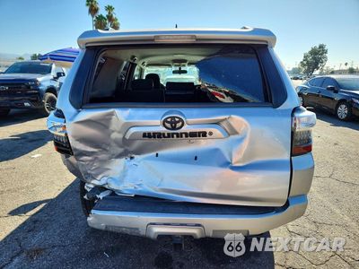 Zdjęcie 6 z 13 samochodu: 2019 TOYOTA 4RUNNER SR5 VIN:JTEZU5JR3K5198094 - miniatura