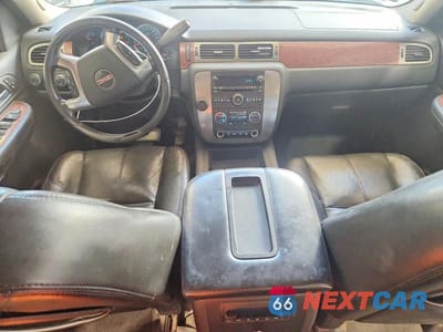 Zdjęcie 8 z 12 samochodu: 2007 GMC NEW SIERRA K1500 VIN:2GTEK13M671566537 - miniatura