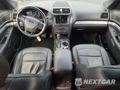 Zdjęcie 8 z 13 samochodu: 2017 FORD EXPLORER XLT VIN:1FM5K8D80HGE31600 - miniatura