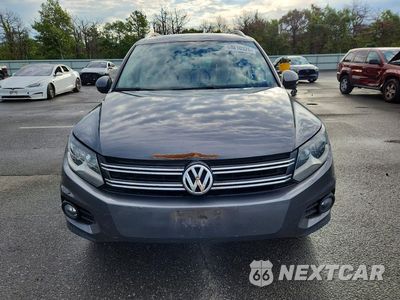 Piąte zdjęcie samochodu w środku: 2014 VOLKSWAGEN TIGUAN S VIN:WVGBV3AXXEW548336 - miniatura