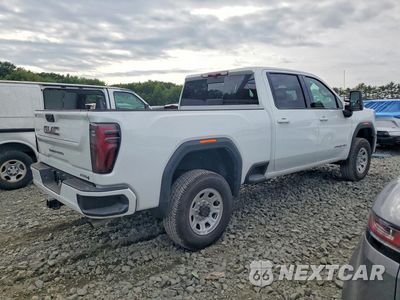 Trzecie zdjęcie samochodu z tyłu: 2025 GMC SIERRA K2500 AT4 VIN:1GT4UPE70SF336929 - miniatura