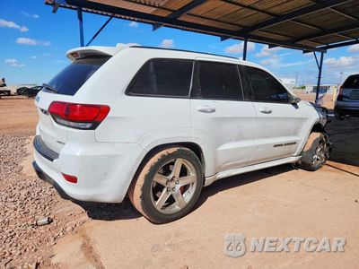 Trzecie zdjęcie samochodu z tyłu: 2017 JEEP GRAND CHEROKEE SRT-8 VIN:1C4RJFDJXHC648207 - miniatura
