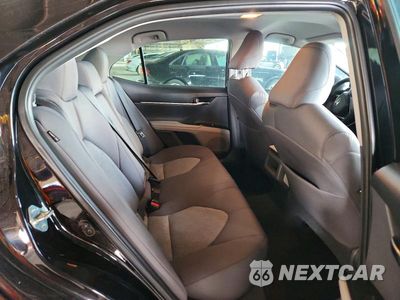 Zdjęcie 10 z 12 samochodu: 2020 TOYOTA CAMRY LE VIN:4T1C11AK9LU386328 - miniatura