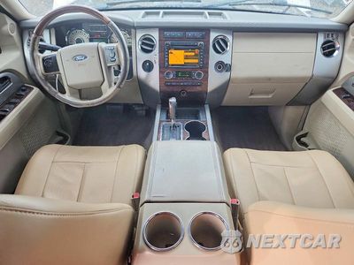 Zdjęcie 8 z 13 samochodu: 2010 FORD EXPEDITION EL LIMITED VIN:1FMJK2A56AEB64633 - miniatura