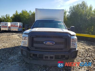 Piąte zdjęcie samochodu w środku: 2015 FORD F250 SUPER DUTY BOX TRUCK VIN:1FDBF2B65FED21561 - miniatura