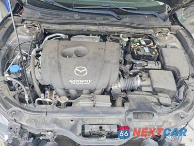 Zdjęcie 11 z 13 samochodu: 2018 MAZDA 3 GRAND TOURING VIN:3MZBN1M36JM189589 - miniatura