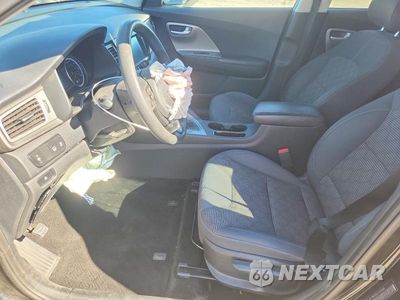 Zdjęcie 7 z 14 samochodu: 2018 KIA NIRO LX VIN:KNDCB3LC1J5131490 - miniatura