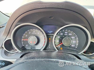 Zdjęcie 9 z 13 samochodu: 2010 ACURA TL VIN:19UUA8F56AA016071 - miniatura