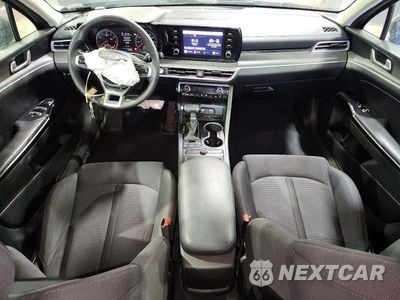 Zdjęcie 8 z 12 samochodu: 2023 KIA K5 LXS VIN:5XXG14J21PG217701 - miniatura