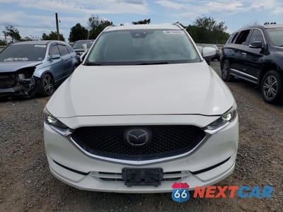 Piąte zdjęcie samochodu w środku: 2019 MAZDA CX-5 SPORT VIN:JM3KFABM2K1645086 - miniatura