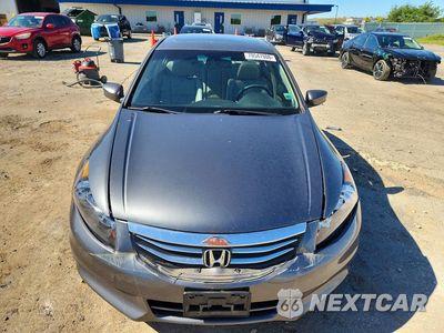Piąte zdjęcie samochodu w środku: 2011 HONDA ACCORD EXL VIN:1HGCP2F84BA035107 - miniatura