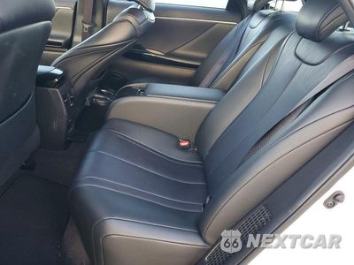 Zdjęcie 10 z 12 samochodu: 2020 TOYOTA MIRAI BASE VIN:JTDBVRBD5LA008074 - miniatura