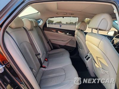 Zdjęcie 10 z 12 samochodu: 2016 HYUNDAI SONATA LIMITED VIN:5NPE34AF3GH433588 - miniatura