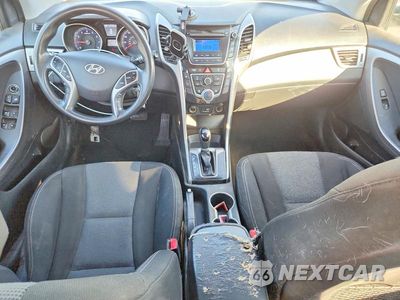 Zdjęcie 8 z 12 samochodu: 2017 HYUNDAI ELANTRA GT BASE VIN:KMHD35LH9HU358690 - miniatura