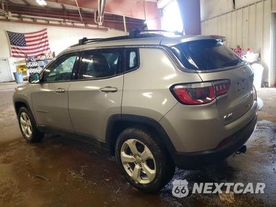 Drugie zdjęcie samochodu z przodu: 2019 JEEP COMPASS LATITUDE VIN:3C4NJDBBXKT654289 - miniatura