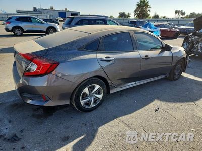 Trzecie zdjęcie samochodu z tyłu: 2019 HONDA CIVIC LX VIN:2HGFC2F66KH583151 - miniatura