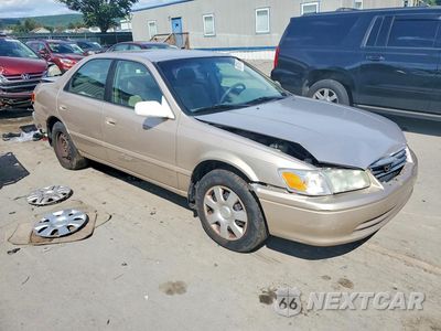 Czwarte zdjęcie samochodu z boku: 2001 TOYOTA CAMRY LE VIN:4T1BG22KX1U865997 - miniatura