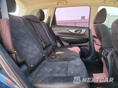 Zdjęcie 10 z 13 samochodu: 2015 NISSAN ROGUE S VIN:KNMAT2MT1FP543627 - miniatura