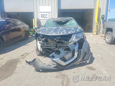 Piąte zdjęcie samochodu w środku: 2017 NISSAN ROGUE SV VIN:KNMAT2MV7HP605813 - miniatura