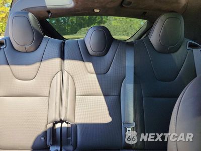 Zdjęcie 10 z 14 samochodu: 2026 TESLA MODEL X VIN:7SAXCDE52TF478155 - miniatura