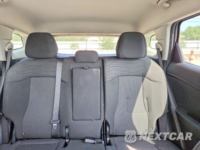 Zdjęcie 10 z 13 samochodu: 2024 KIA SPORTAGE LX VIN:KNDPU3DF7R7299770 - miniatura