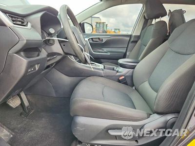 Zdjęcie 7 z 13 samochodu: 2025 TOYOTA RAV4 LE VIN:2T3H1RFV4SC314502 - miniatura