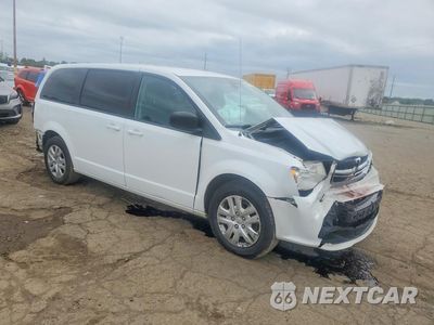 Czwarte zdjęcie samochodu z boku: 2018 DODGE GRAND CARAVAN SE VIN:2C4RDGBG5JR320131 - miniatura