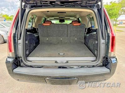 Zdjęcie 6 z 15 samochodu: 2020 CADILLAC ESCALADE ESV PREMIUM LUXURY VIN:1GYS3JKJ0LR149661 - miniatura