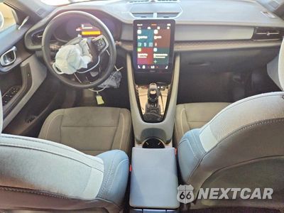 Zdjęcie 8 z 12 samochodu: 2023 POLESTAR 2 VIN:YSMET3KAXPL129090 - miniatura