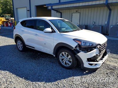 Czwarte zdjęcie samochodu z boku: 2019 HYUNDAI TUCSON SE VIN:KM8J2CA41KU074939 - miniatura
