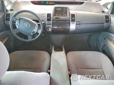 Zdjęcie 8 z 11 samochodu: 2008 TOYOTA PRIUS BASE VIN:JTDKB20U883427891 - miniatura