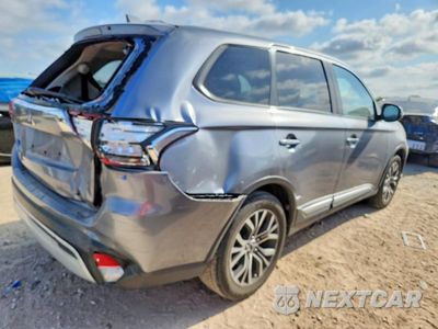 Trzecie zdjęcie samochodu z tyłu: 2020 MITSUBISHI OUTLANDER SE VIN:JA4AD3A35LZ012030 - miniatura