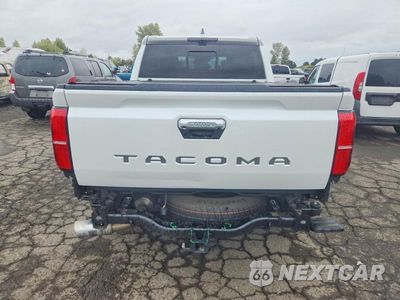 Zdjęcie 6 z 12 samochodu: 2024 TOYOTA TACOMA LIMITED VIN:3TYLB5JN0RT051527 - miniatura