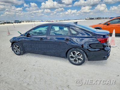 Drugie zdjęcie samochodu z przodu: 2021 KIA FORTE LXS VIN:3KPF24ADXME326575 - miniatura