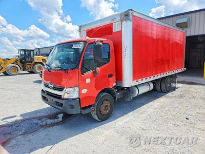 2017 HINO 195 BOX TRUCK JHHSDM2H1HK005762 - główne zdjęcie licytacji z USA - miniatura