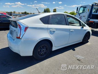 Trzecie zdjęcie samochodu z tyłu: 2013 TOYOTA PRIUS THREE VIN:JTDKN3DU4D5558726 - miniatura