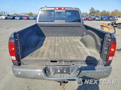 Zdjęcie 6 z 12 samochodu: 2020 RAM 1500 CLASSIC SLT VIN:1C6RR6TT2LS135518 - miniatura