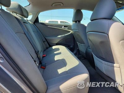 Zdjęcie 10 z 12 samochodu: 2013 HYUNDAI SONATA GLS VIN:5NPEB4AC2DH674370 - miniatura
