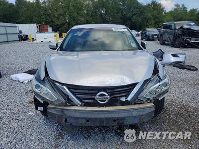 Piąte zdjęcie samochodu w środku: 2017 NISSAN ALTIMA 2.5 SL VIN:1N4AL3AP5HC233039 - miniatura