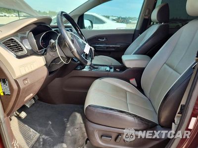 Zdjęcie 7 z 13 samochodu: 2016 KIA SEDONA SXL VIN:KNDME5C14G6154559 - miniatura