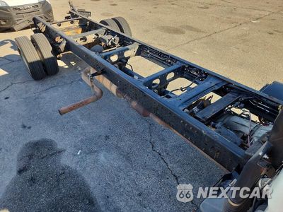 Zdjęcie 10 z 12 samochodu: 2019 MITSUBISHI FUSO TRUCK OF AMERICA INC FE FEC72S VIN:4UZBVH110KGKR9608 - miniatura