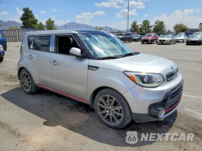 Czwarte zdjęcie samochodu z boku: 2017 KIA SOUL ! VIN:KNDJX3AA0H7448976 - miniatura