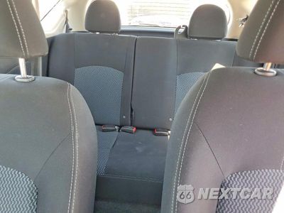 Zdjęcie 10 z 13 samochodu: 2016 NISSAN VERSA NOTE SV VIN:3N1CE2CPXGL351534 - miniatura