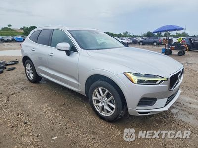 Czwarte zdjęcie samochodu z boku: 2020 VOLVO XC60 T5 MOMENTUM VIN:YV4102DK9L1477341 - miniatura