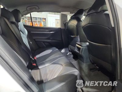Zdjęcie 10 z 13 samochodu: 2023 TOYOTA CAMRY SE VIN:4T1G11AKXPU823812 - miniatura
