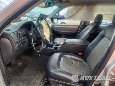 Zdjęcie 7 z 14 samochodu: 2004 MERCURY MOUNTAINEER VIN:4M2DU86W84ZJ30796 - miniatura