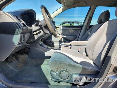 Zdjęcie 7 z 12 samochodu: 2005 HONDA CIVIC LX VIN:2HGES16535H633802 - miniatura