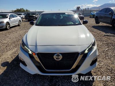 Piąte zdjęcie samochodu w środku: 2022 NISSAN ALTIMA SR VIN:1N4BL4CV9NN376047 - miniatura
